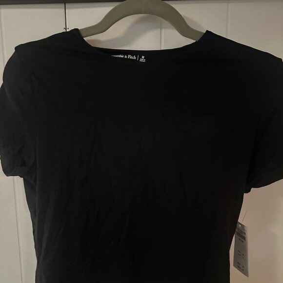 Abercrombie Soft Matte Seamless Baby Tee in Black - Picture 4 of 5